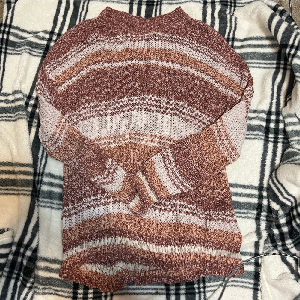 American Eagle long sleeve